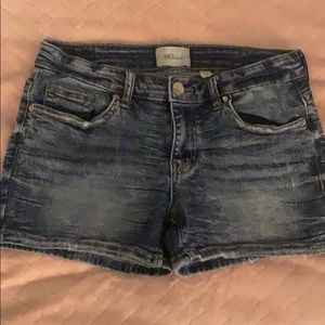 Buckle Jean Shorts